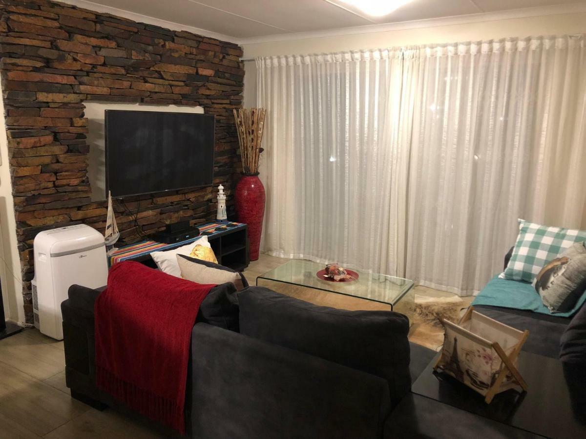Summer Sands - Durban North Beach Accommodation Ngoại thất bức ảnh